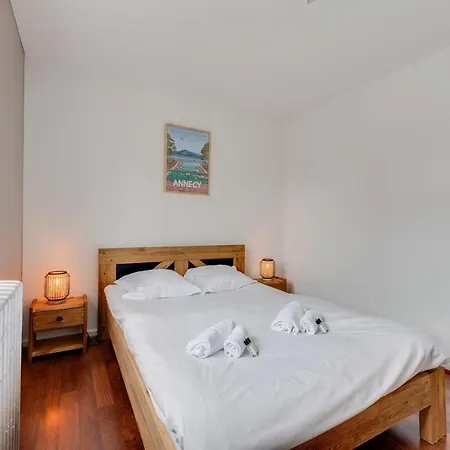 Le Carnot 84 - Beautiful T3 In The City Centre And Close To The Lake