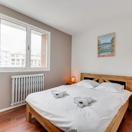 Le Carnot 84 - Beautiful T3 In The City Centre And Close To The Lake Апартаменты
