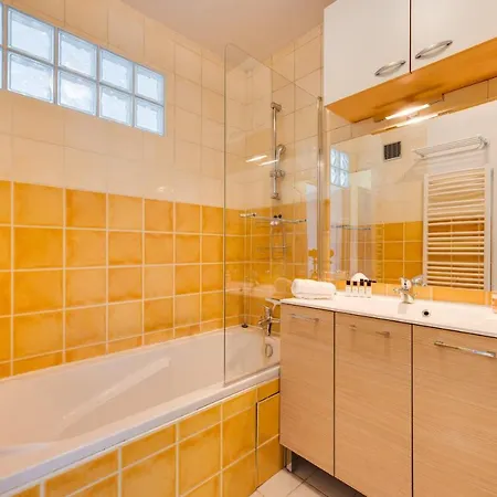 Le Carnot 84 - Beautiful T3 In The City Centre And Close To The Lake Анси