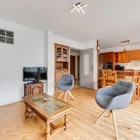 Le Carnot 84 - Beautiful T3 In The City Centre And Close To The Lake Apartman